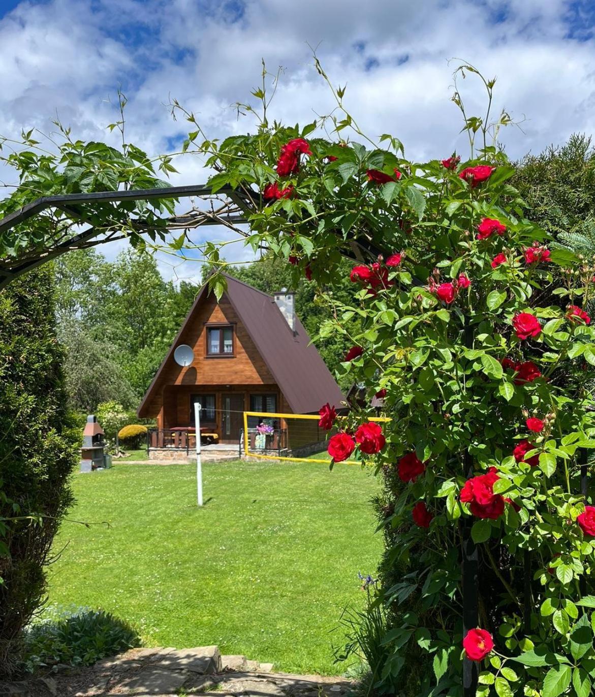 Domki Pod Skalka Baligród Exteriör bild