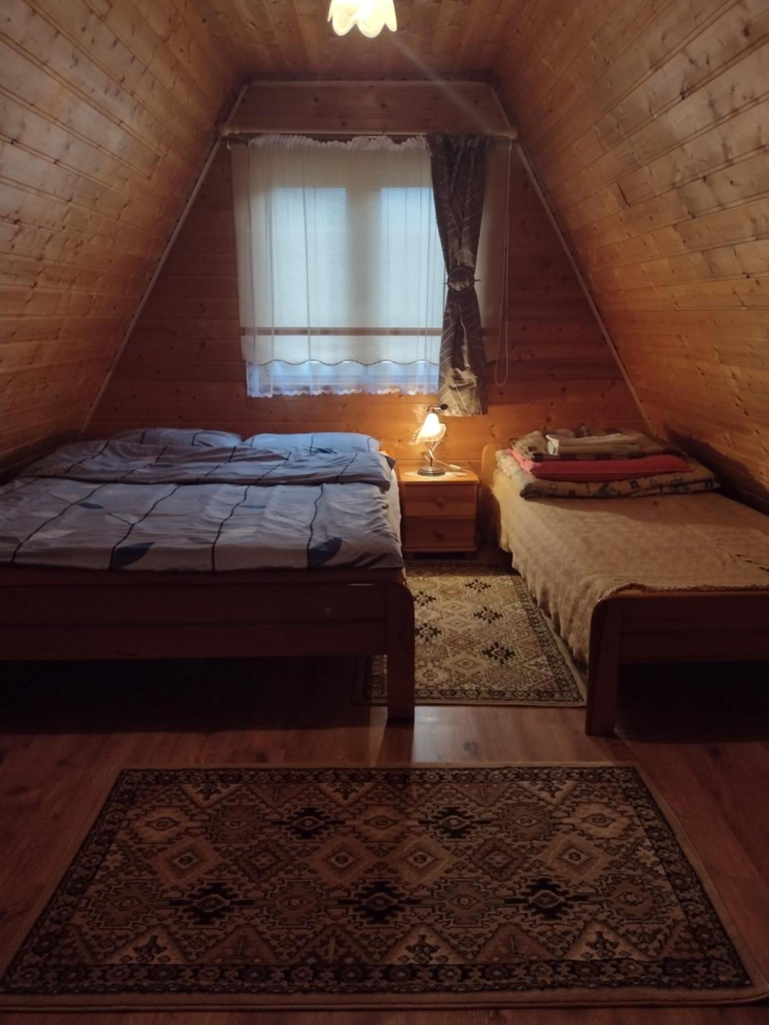 Domki Pod Skalka Baligród Exteriör bild
