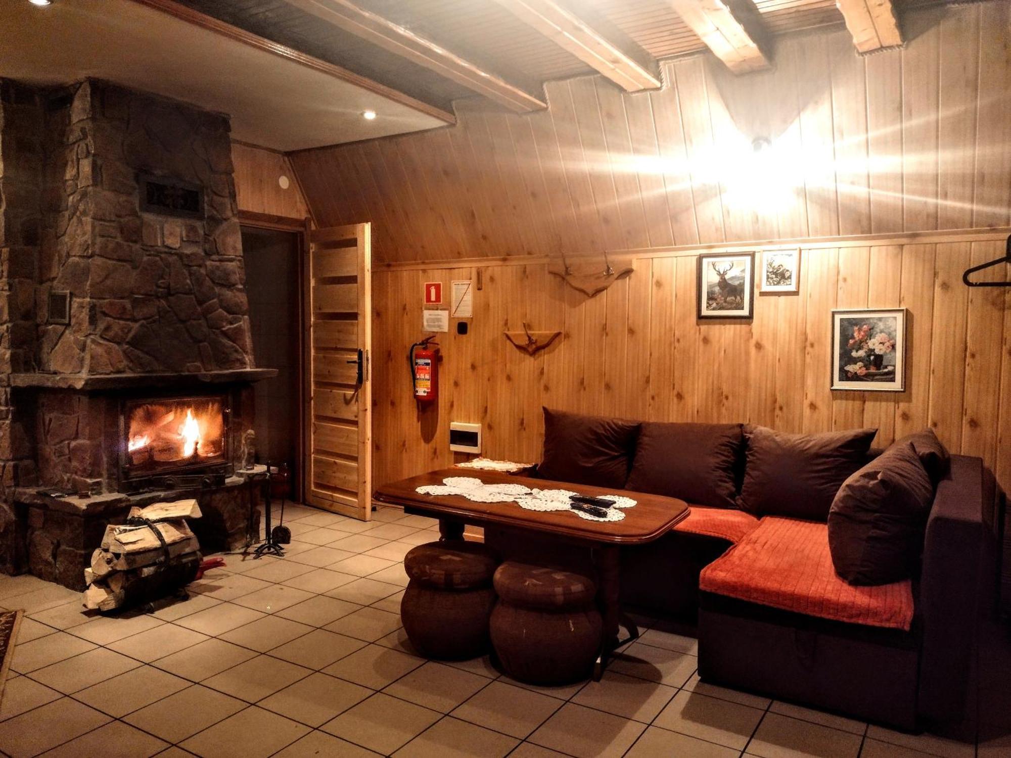 Domki Pod Skalka Baligród Exteriör bild