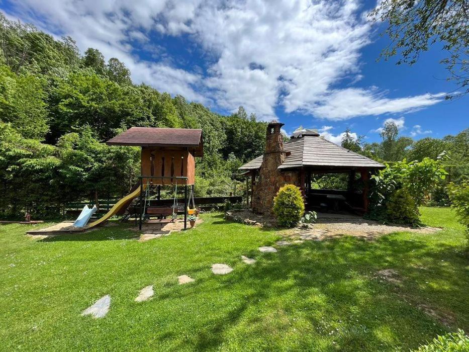 Domki Pod Skalka Baligród Exteriör bild